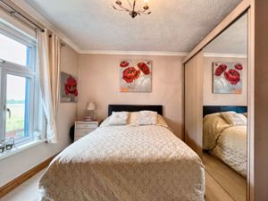 Photo 14- click for photo gallery